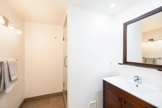 863 Hendecourt Road, North Vancouver For Sale - image 14