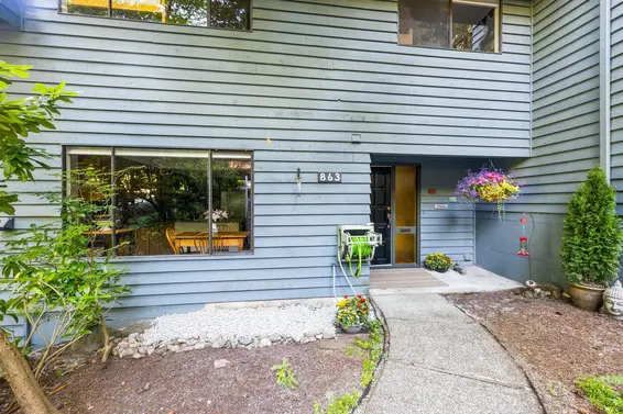 863 Hendecourt Road, North Vancouver For Sale - image 19