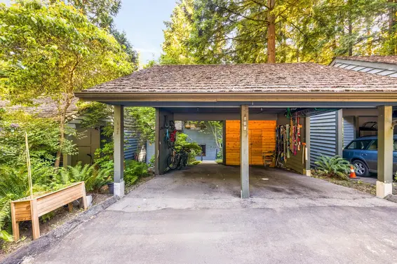 863 Hendecourt Road, North Vancouver For Sale - image 20