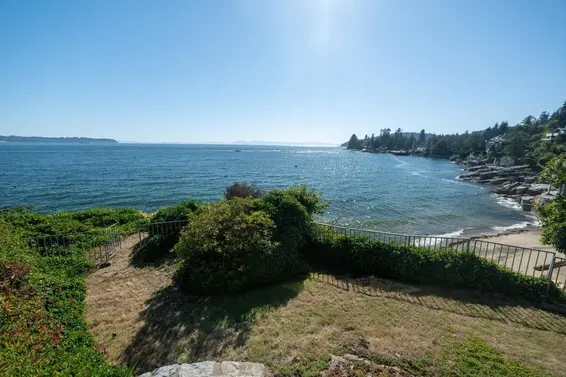 4020 Marine Drive, West Vancouver