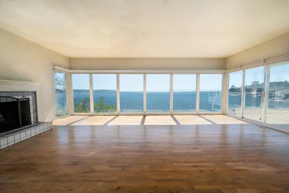 4020 Marine Drive, West Vancouver For Sale - image 10