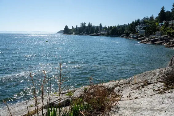 4020 Marine Drive, West Vancouver For Sale - image 19