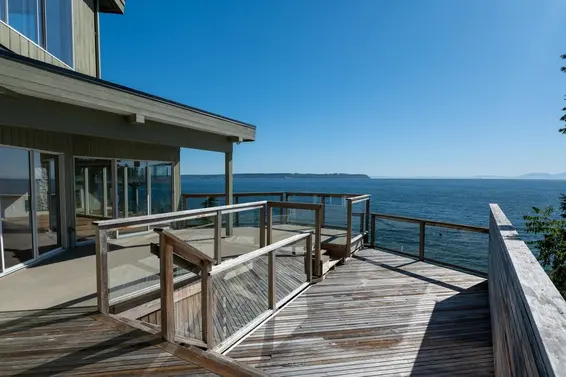4020 Marine Drive, West Vancouver For Sale - image 6
