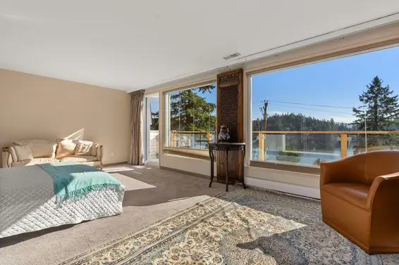 2717 Panorama Drive, North Vancouver For Sale - image 19