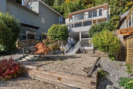 2717 Panorama Drive, North Vancouver For Sale - image 2