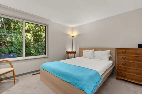 2717 Panorama Drive, North Vancouver For Sale - image 24