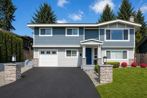4072 Violet Street, North Vancouver
