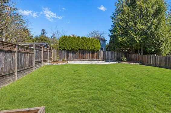 4072 Violet Street, North Vancouver For Sale - image 5