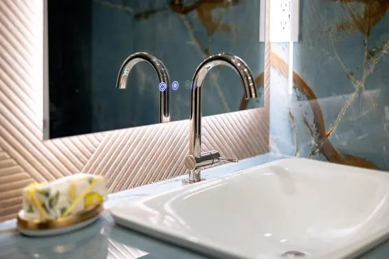 1921 Tatlow Avenue, North Vancouver For Sale - image 18