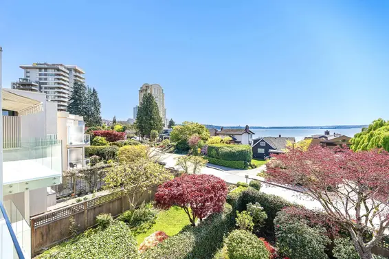 2343 Bellevue Avenue, West Vancouver For Sale - image 4