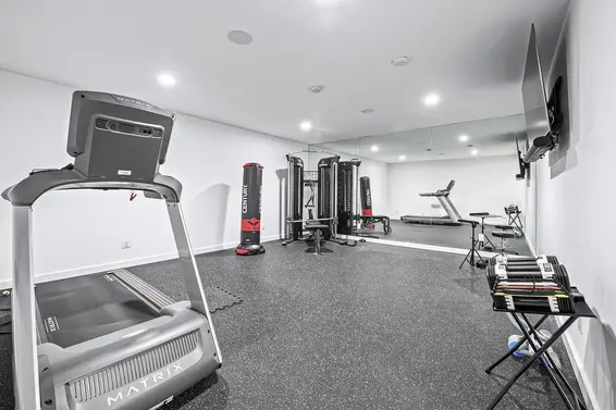 4275 Chelsea Crescent, North Vancouver For Sale - image 15