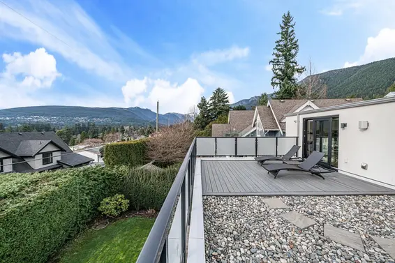 4275 Chelsea Crescent, North Vancouver For Sale - image 17