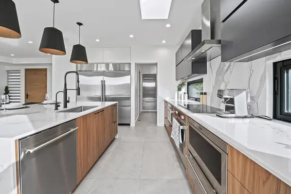 4275 Chelsea Crescent, North Vancouver For Sale - image 5