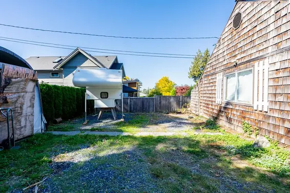 352 West 15Th Street, North Vancouver For Sale - image 18