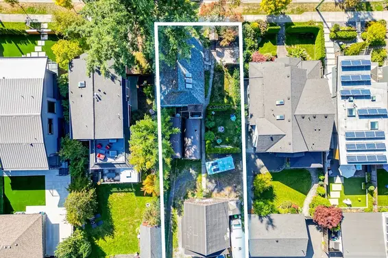 352 West 15th Street, North Vancouver For Sale - image 4