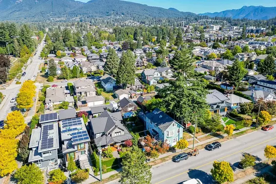 352 West 15th Street, North Vancouver For Sale - image 5