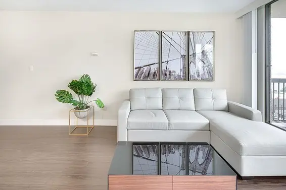701 145 St Georges Avenue, North Vancouver For Sale - image 7
