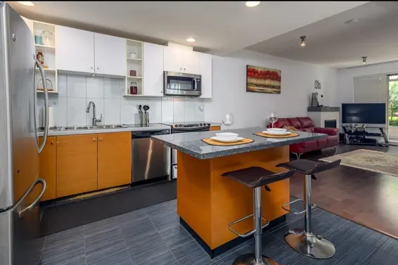 32 728 West 14th Street, North Vancouver For Sale - image 18