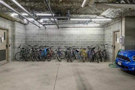 32 728 West 14th Street, North Vancouver For Sale - image 22