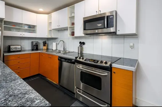 32 728 West 14th Street, North Vancouver For Sale - image 5