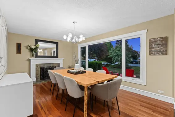 1208 Rosewood Crescent, North Vancouver For Sale - image 7