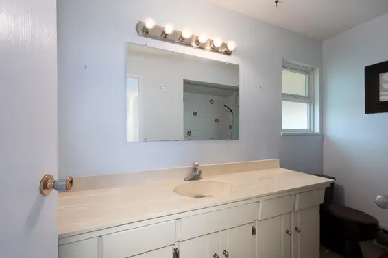 1285 Lucking Place, North Vancouver For Sale - image 36