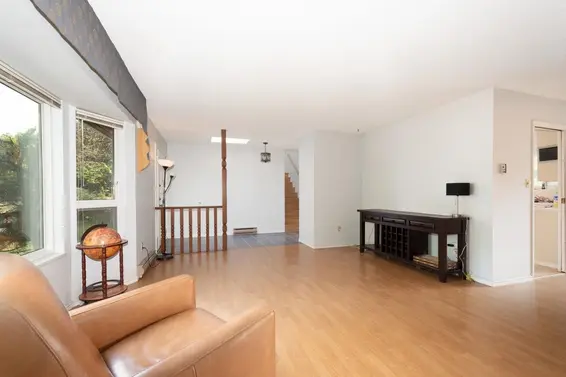 1285 Lucking Place, North Vancouver For Sale - image 7