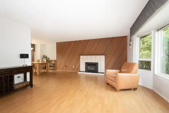 1285 Lucking Place, North Vancouver For Sale - image 9