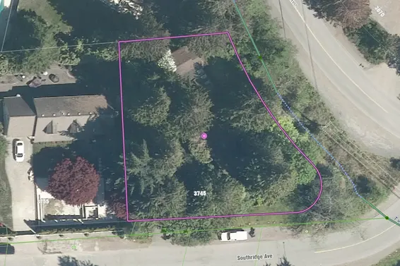 3745 Southridge Avenue, West Vancouver