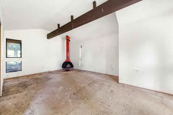 3745 Southridge Avenue, West Vancouver For Sale - image 22