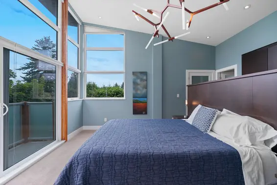 2005 Larson Road, North Vancouver For Sale - image 14