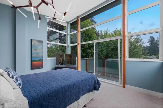 2005 Larson Road, North Vancouver For Sale - image 15