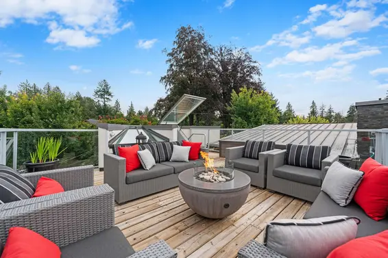 2005 Larson Road, North Vancouver For Sale - image 21