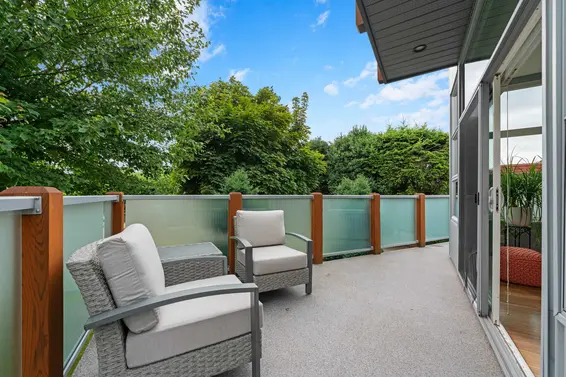 2005 Larson Road, North Vancouver For Sale - image 22