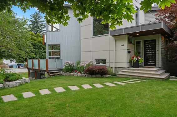 2005 Larson Road, North Vancouver For Sale - image 24