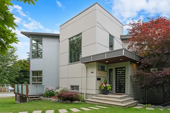 2005 Larson Road, North Vancouver For Sale - image 25