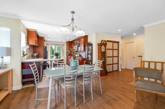 883 North Nairn Court, North Vancouver For Sale - image 11