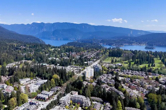 883 Nairn Court, North Vancouver For Sale - image 38