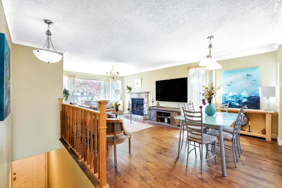 883 North Nairn Court, North Vancouver For Sale - image 5