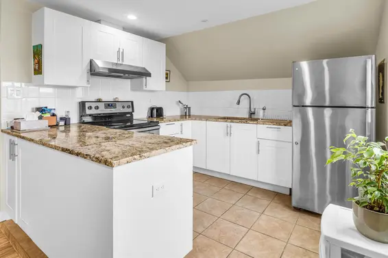 227 West 5th Street, North Vancouver For Sale - image 13