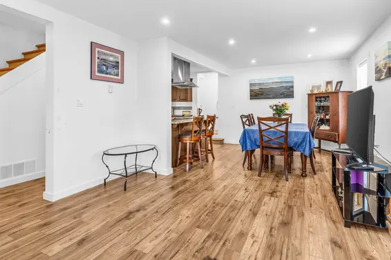 227 West 5th Street, North Vancouver For Sale - image 4