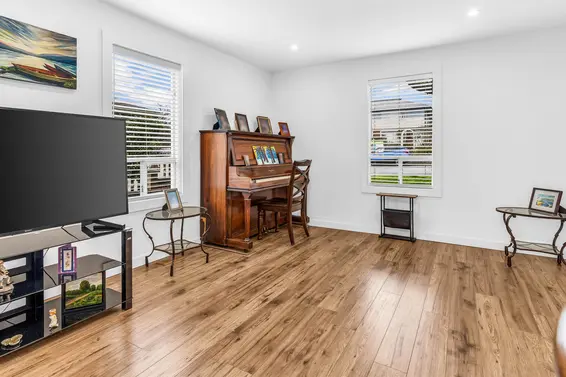 227 West 5th Street, North Vancouver For Sale - image 5