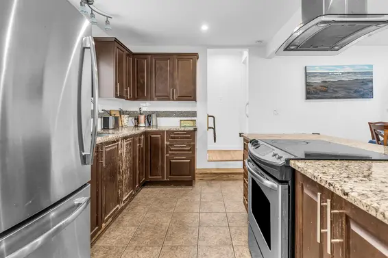 227 West 5th Street, North Vancouver For Sale - image 9