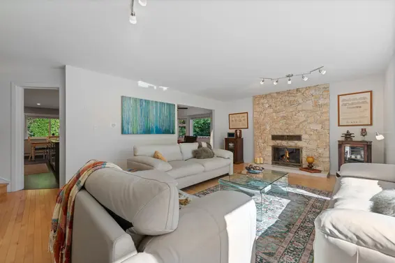 2760 Walpole Crescent, North Vancouver For Sale - image 12