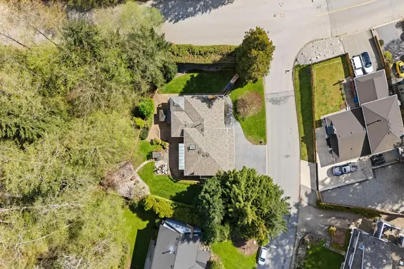 2760 Walpole Crescent, North Vancouver For Sale - image 28