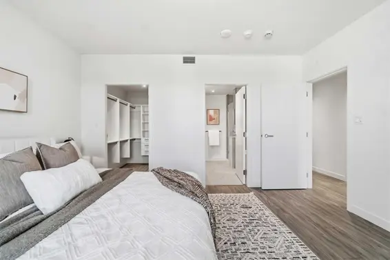 TH 109 755 Harbourside Drive, North Vancouver For Sale - image 13