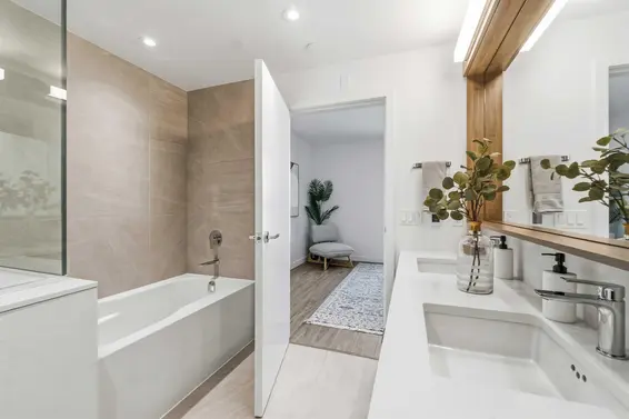 TH 109 755 Harbourside Drive, North Vancouver For Sale - image 15