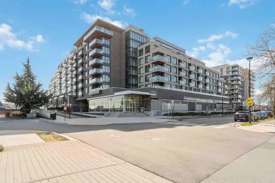 TH 109 755 Harbourside Drive, North Vancouver For Sale - image 2