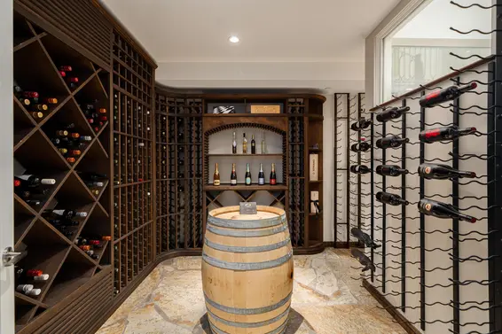 397 Southborough Drive, West Vancouver For Sale - image 24