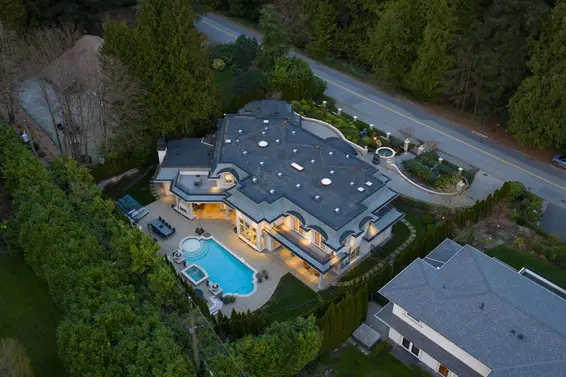 397 Southborough Drive, West Vancouver For Sale - image 29